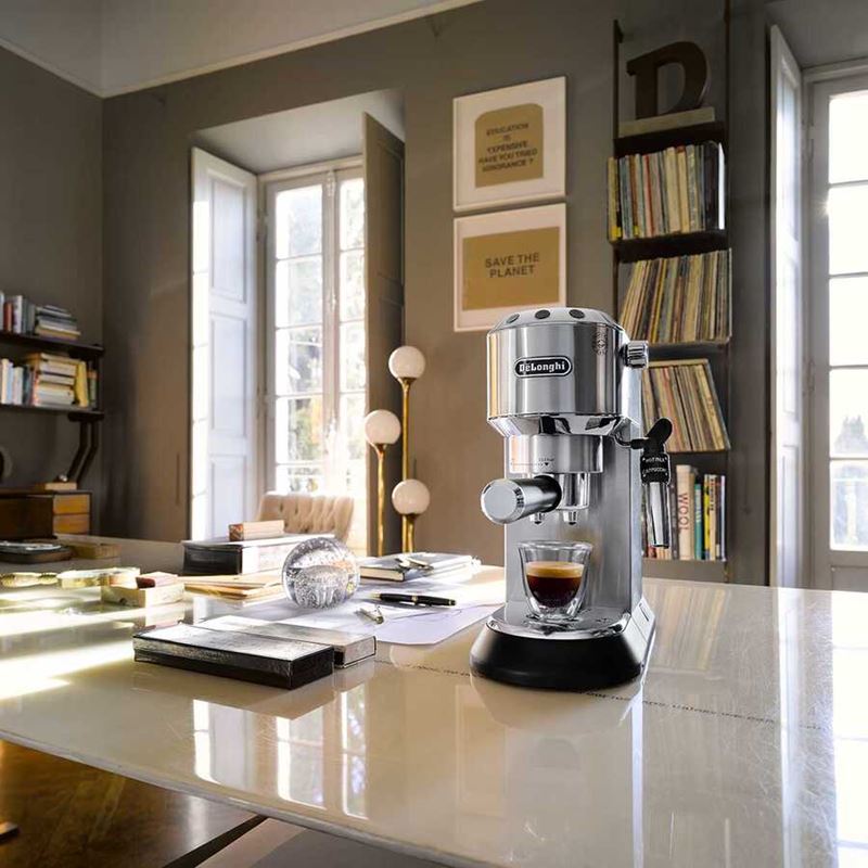 Delonghi EC 685.M Dedica Gri Espresso Makinesi