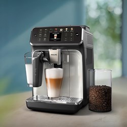 Philips 4400 Serisi LatteGo EP4446/70 Tam Otomatik Espresso Makinesi
