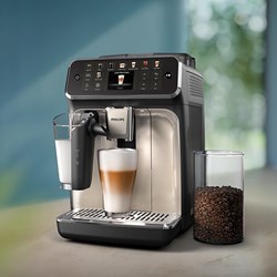 Philips 5500 Serisi LatteGo EP5547/90 Tam Otomatik Espresso Makinesi