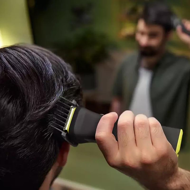 Philips Multigroom Series 7000 MG7930/15 Erkek Bakım Seti