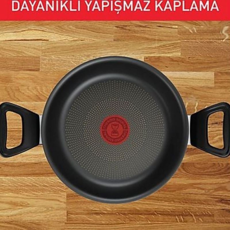 Tefal Titanium 3X Force 24 cm Kapaklı Kısa Tencere