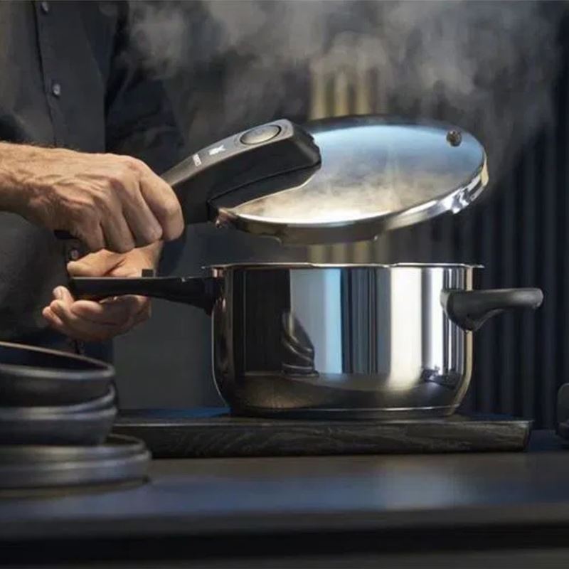 WMF Perfect 6.5 L + 3 L Düdüklü Tencere Seti