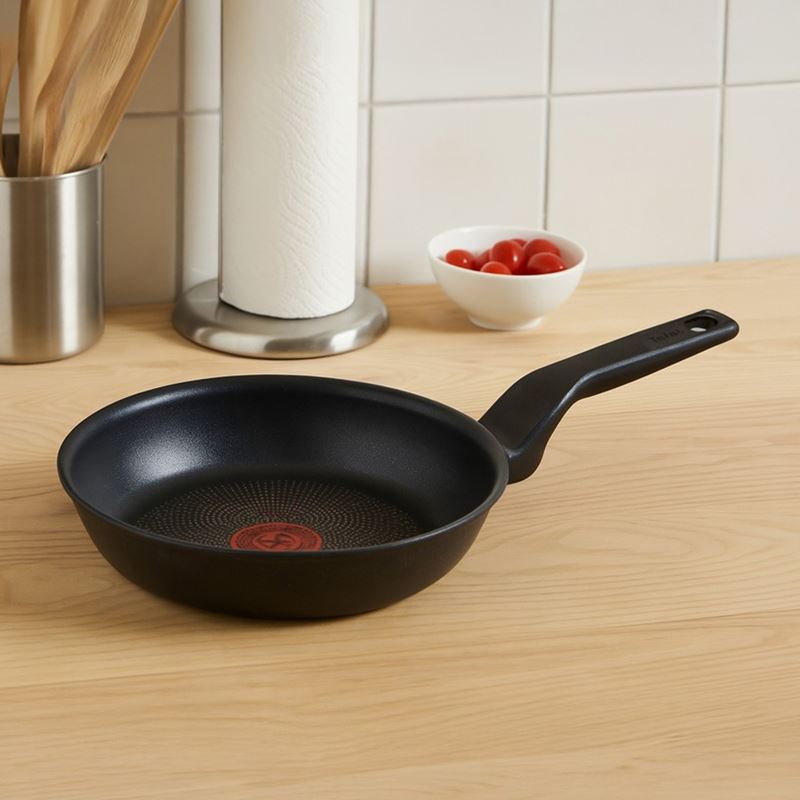 Tefal Titanyum 3X Force 20 cm