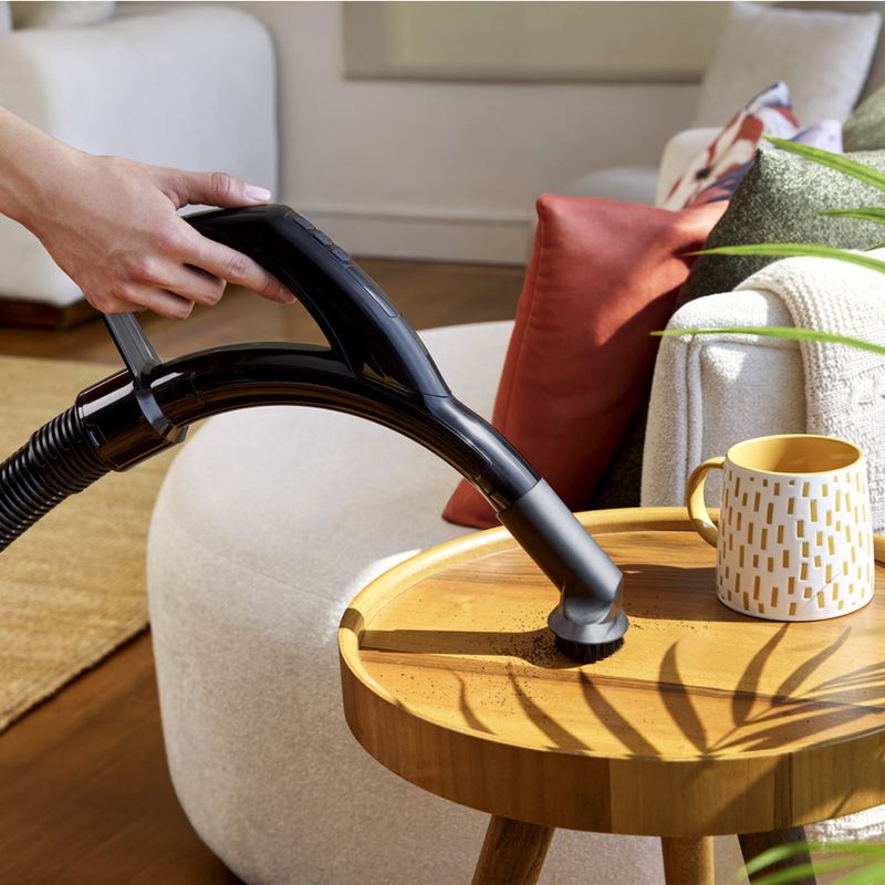 Karcher VCC 6 Cyclonex Dualcontrol BW 800 W Toz Torbasız Elektrikli Süpürge