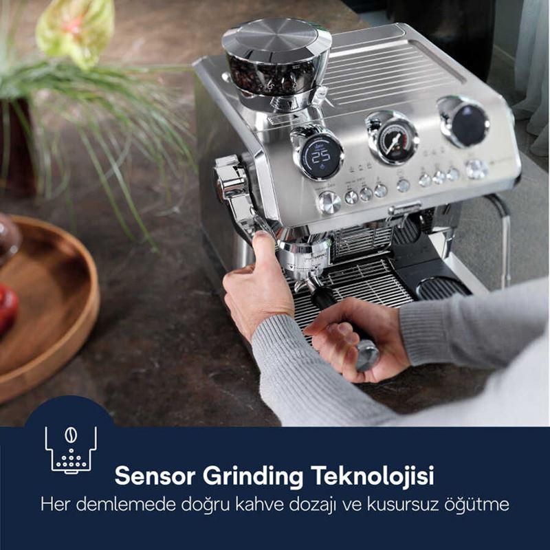 Delonghi LA Specialista Maestro EC9885.M Yarı Otomatik Espresso Makinesi
