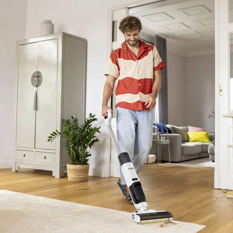 Karcher Fcv 2 Natural N Islak Kuru Şarjlı Dikey Süpürge