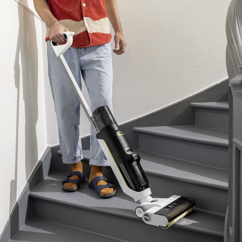 Karcher FCV 3 Islak Kuru Şarjlı Dikey Süpürge