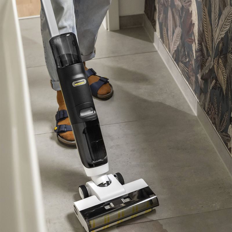 Karcher FCV 3 Islak Kuru Şarjlı Dikey Süpürge