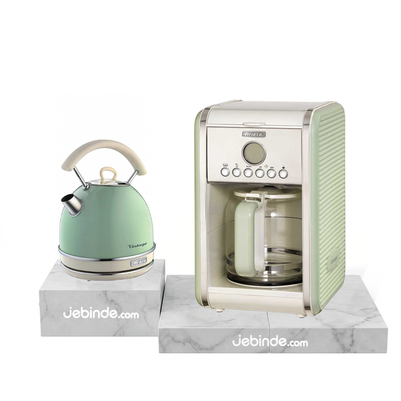 Ariete Vintage Kahvaltı İkilisi - 1 Yeşil (2877/04 Kettle + 1342/04 Filtre Kahve Makinesi)