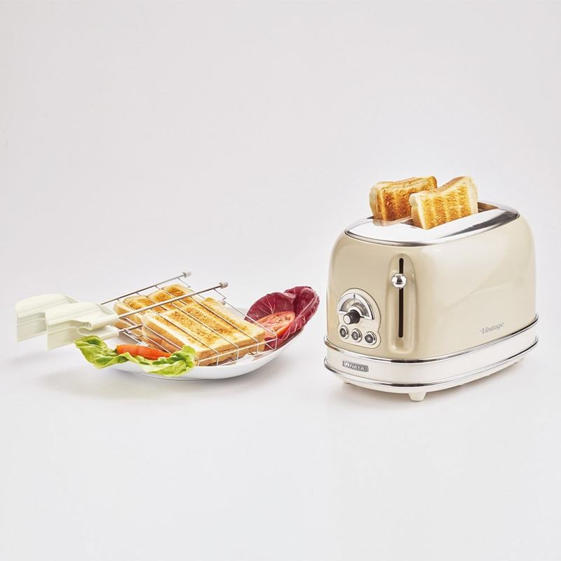 Ariete Vintage Kahvaltı İkilisi - 2 Bej (0155/13 Ekmek Kızartma Makinesi + 2877/03 Kettle)