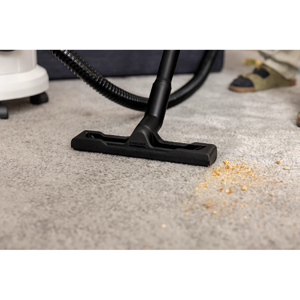 Karcher SE 4 Black GNF Edition N1 Koltuk ve Halı Yıkama Makinesi